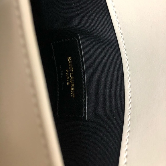 YSL Uptown Clutch - Smooth Leather & Gold Hardware - Picture 5 of 7